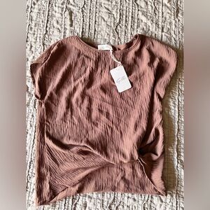 Gilli Women's Textured Brown Blouse